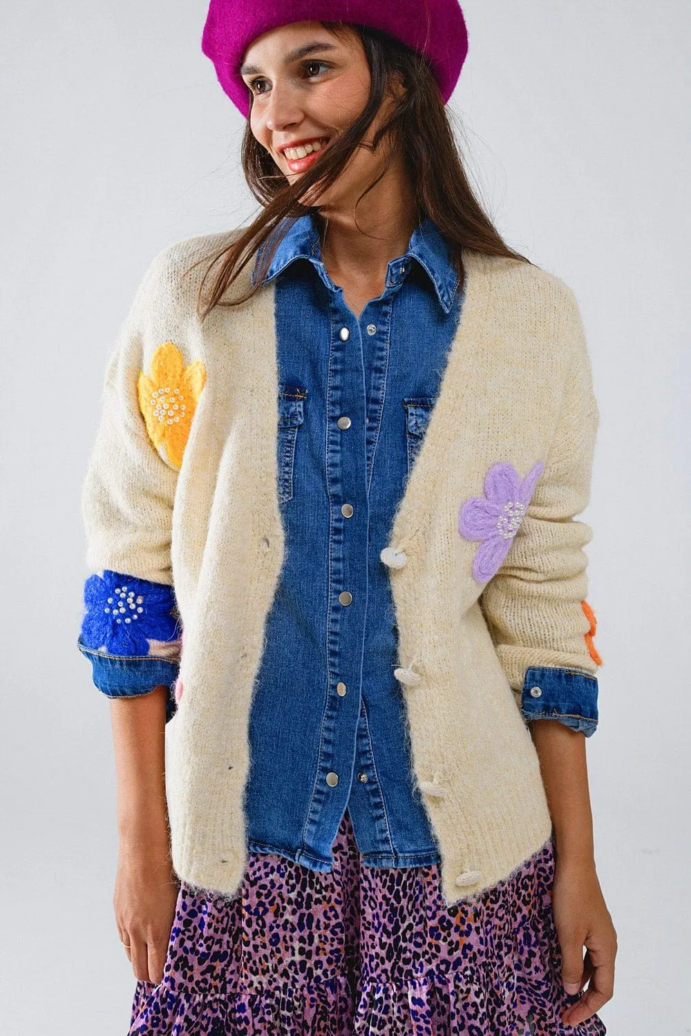 Cream Cardigan With Embroidered Flowers