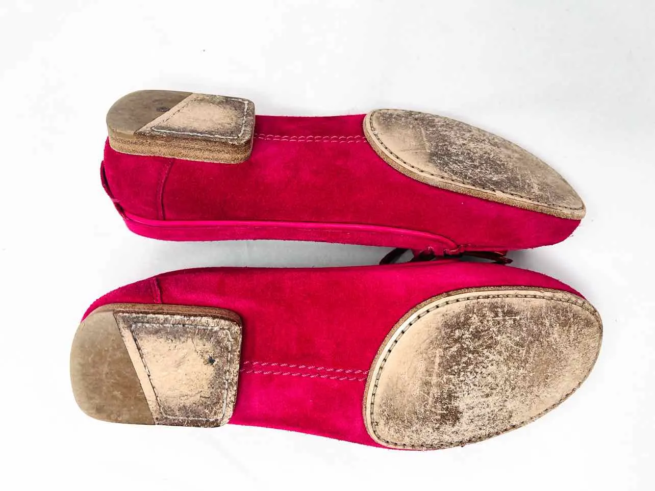 Gianvito Rossi Size 7 Hot Pink Embellished Suede Shoes Moccasins