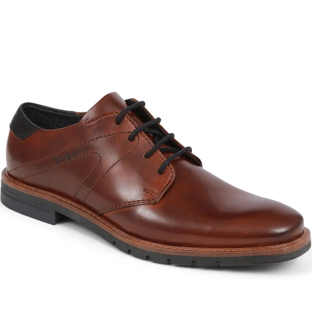 Leather Lace-Ups - BUG39502 / 324 761