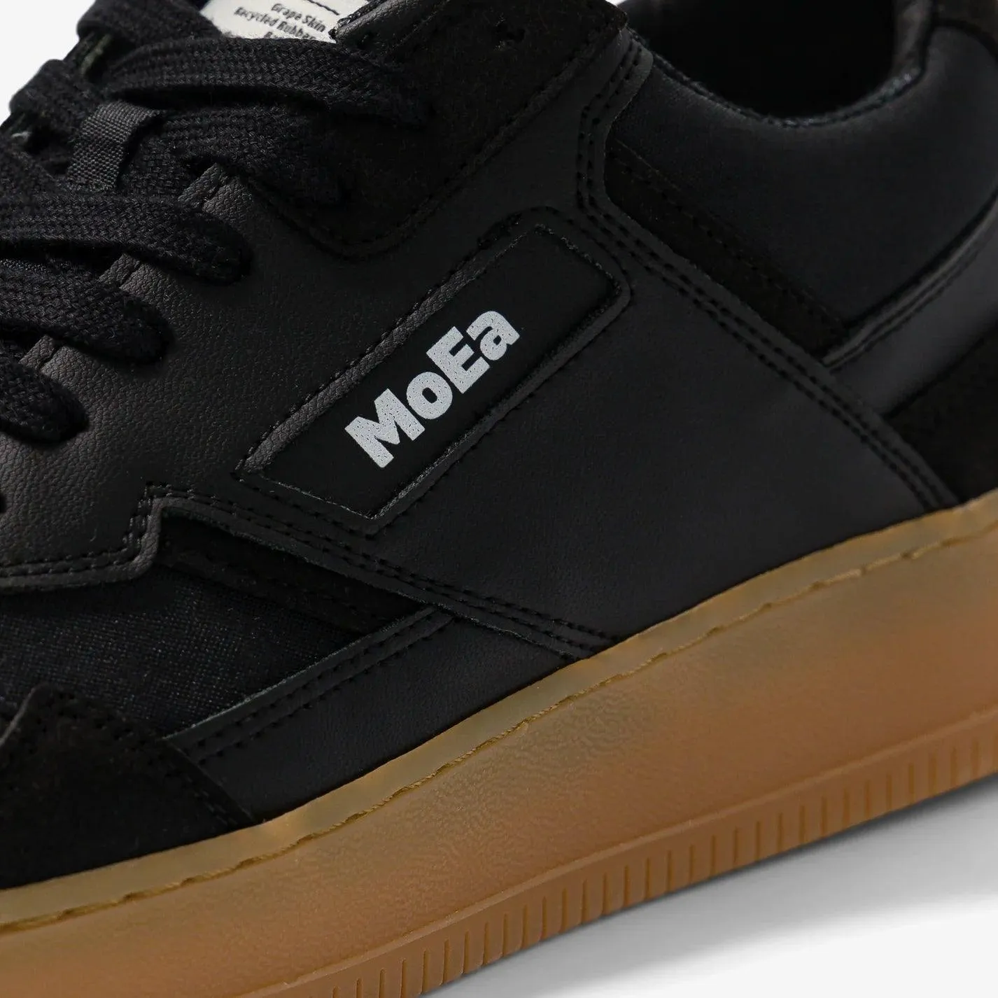 MoEa GEN1 Black Grape trainer