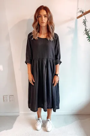 Montaigne Paris - Baggy Linen Dress - French Navy