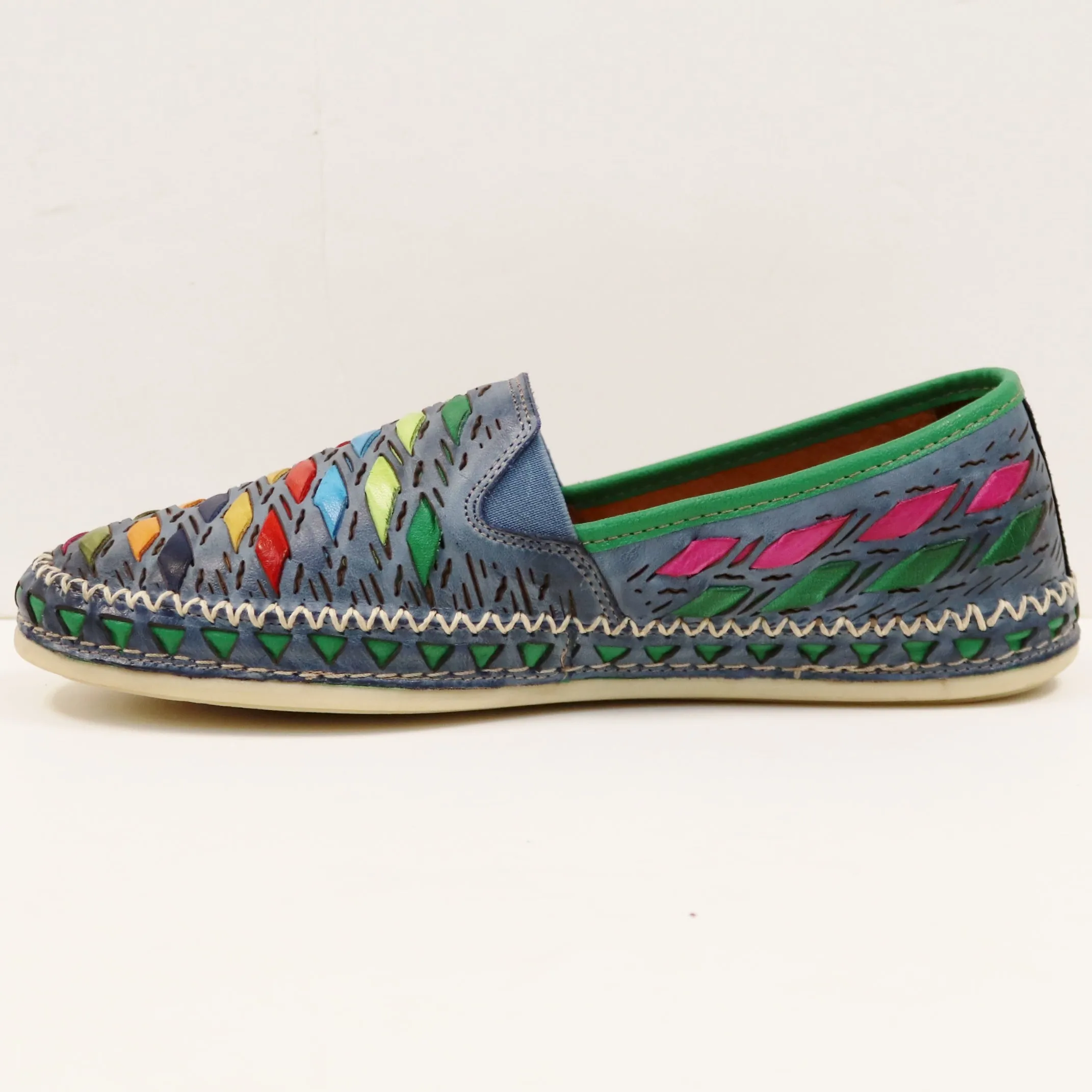 MULTI STRIPE FLAT